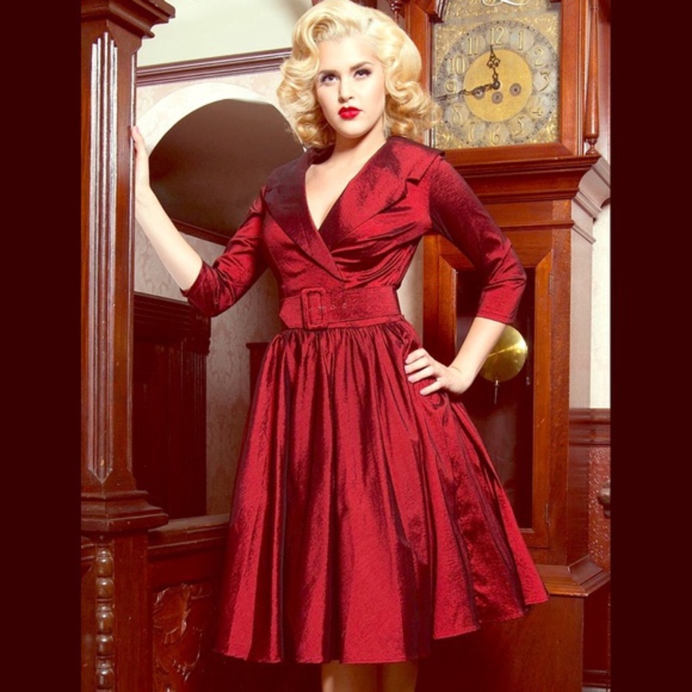 Pinup Couture Birdie Dress in Red with Belt
